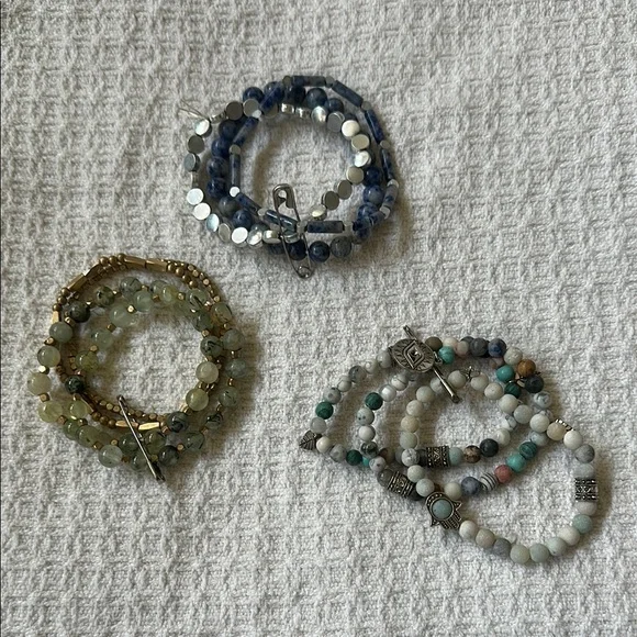 Elegant Multi-Color Beaded Bracelet Set - Picture 1 of 4